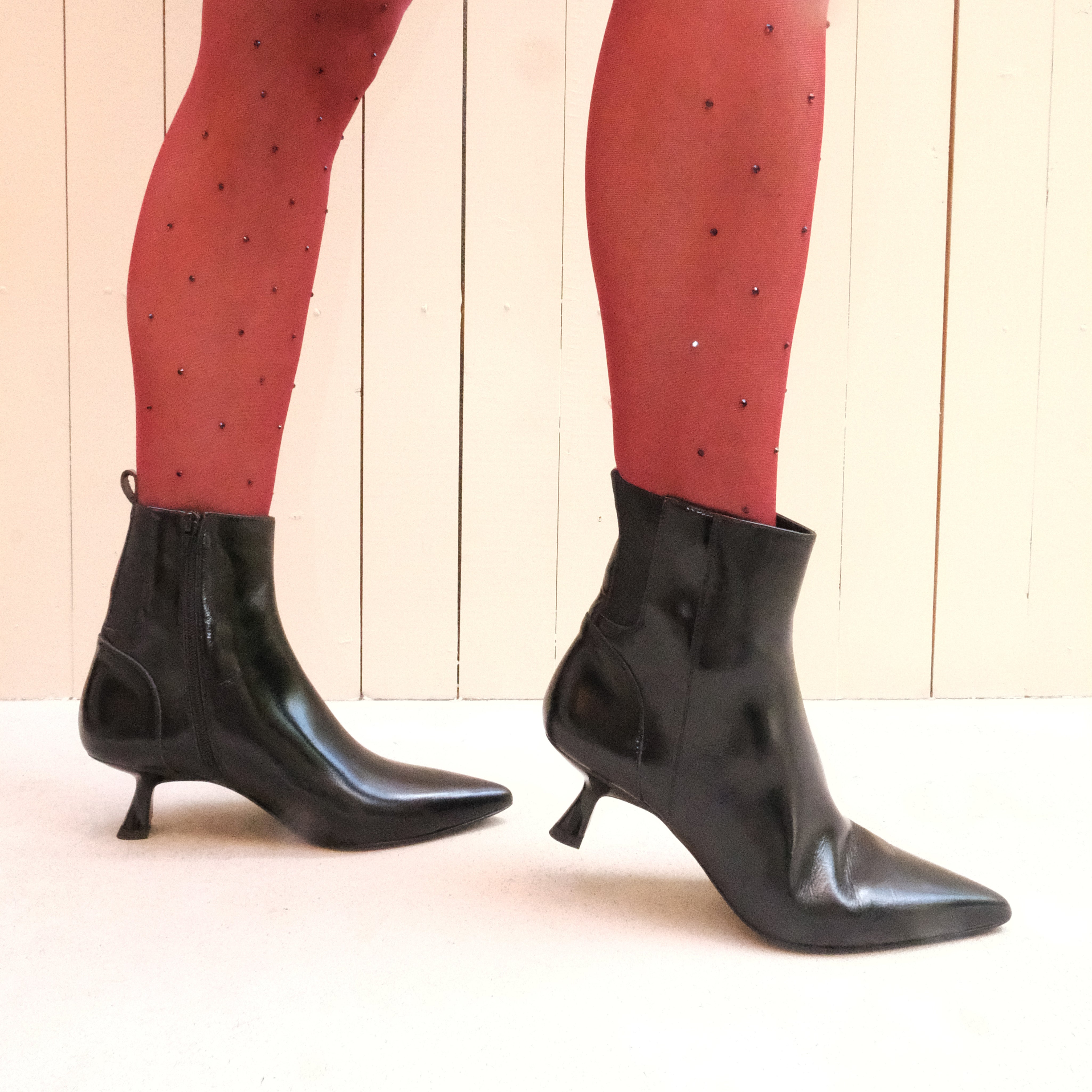 BLKBOOTIE3_4.jpg