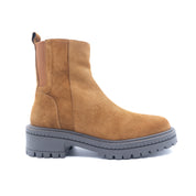 The 9-5-9 Chelsea Boot Tan Suede