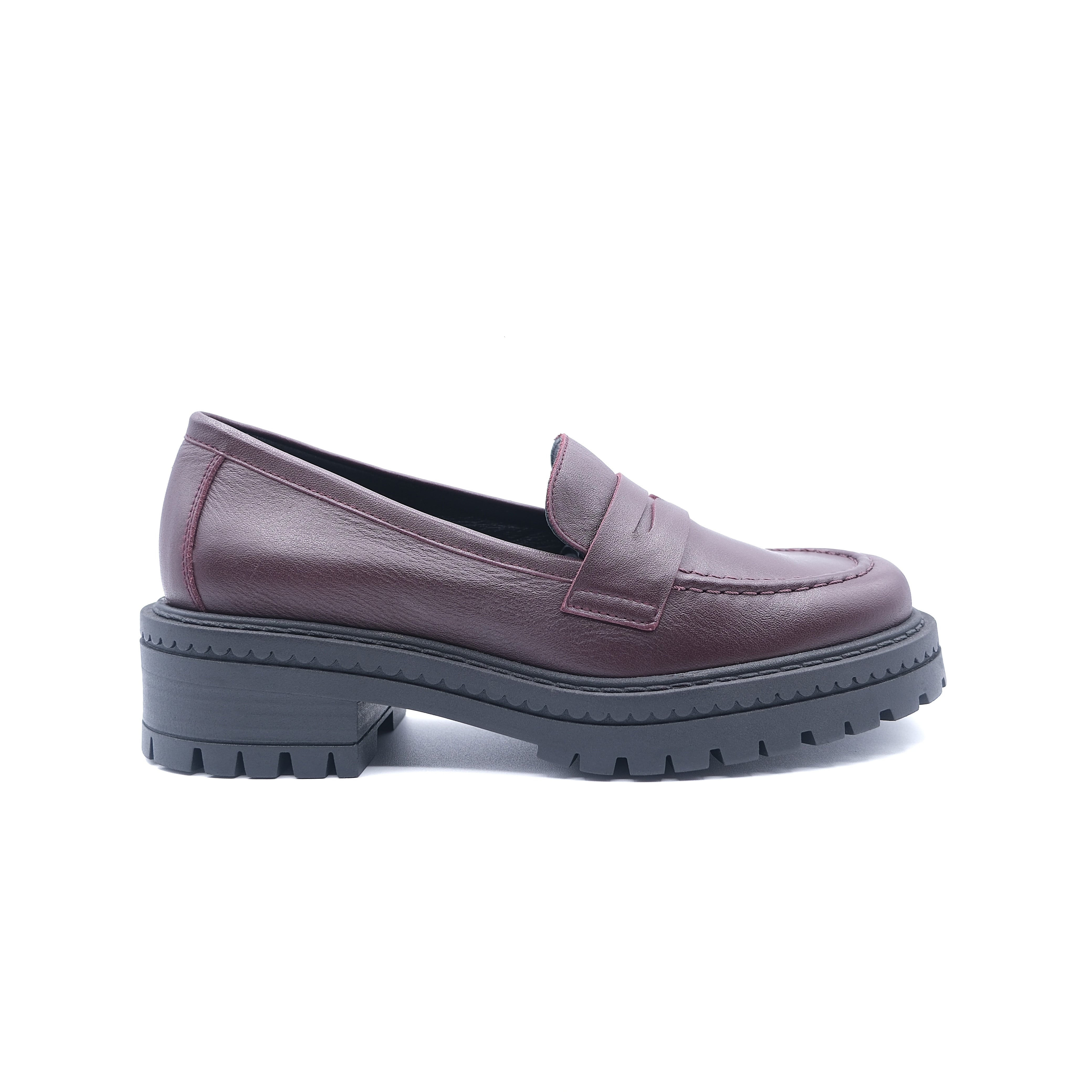 Women's Oxblood Leather Loafer | KAMI Shoes