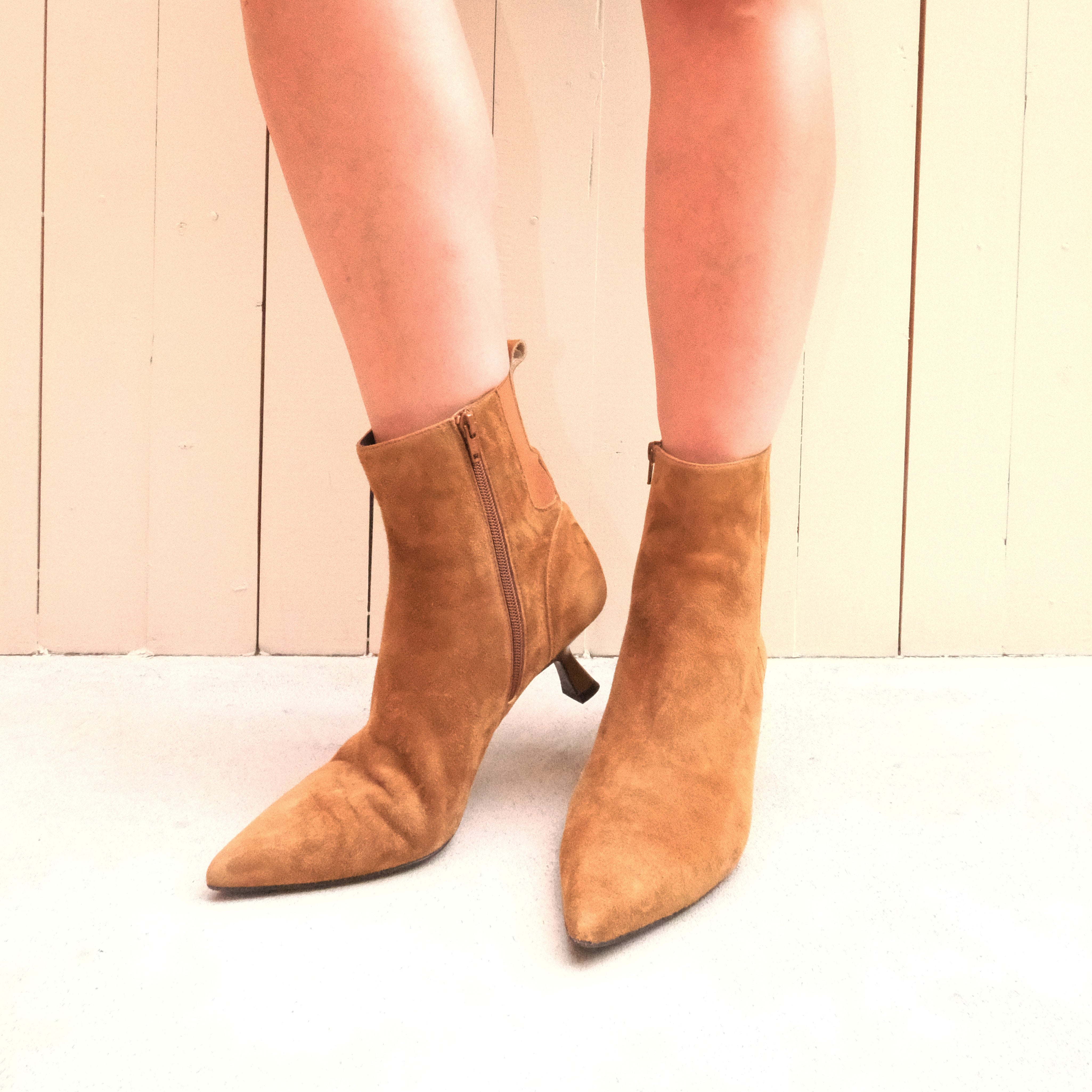TANBOOTIES3_4.jpg